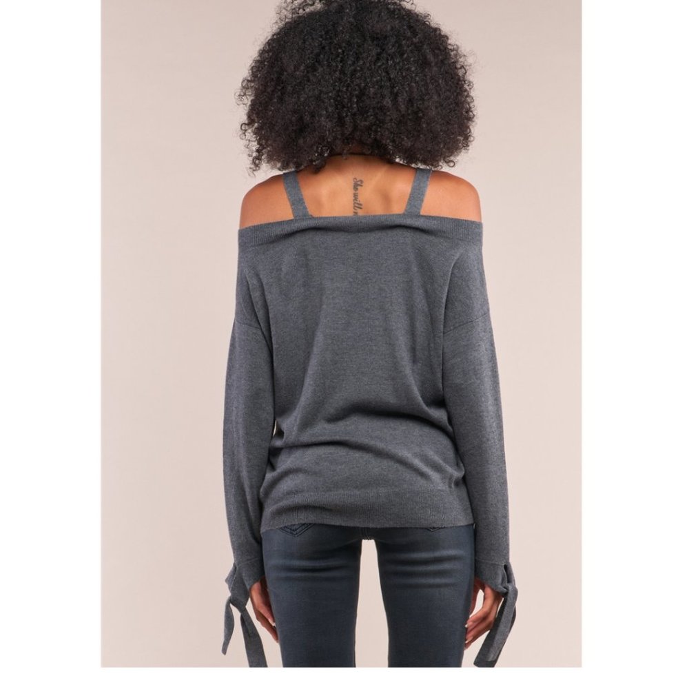 🥳HP 11/1🥳🥳Wool Blend Off Shoulder Top NWT - Picture 3 of 3